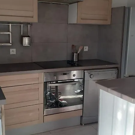 Apartamento Appartement Calme A 2 Minutes De La Mer Saint-Laurent-du-Var