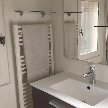 Appartement Calme A 2 Minutes De La Mer Saint-Laurent-du-Var
